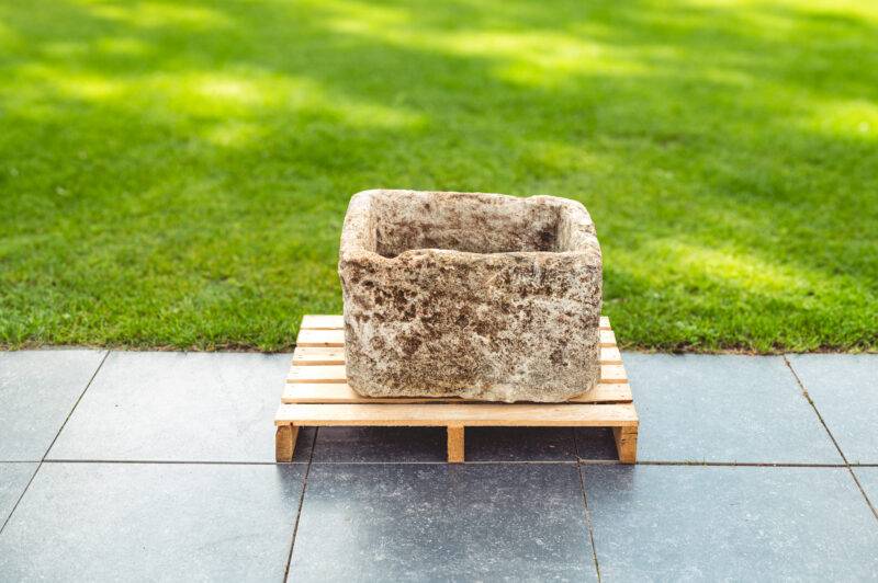 Natuurstenen vintage trog - Vierkant (37x60x52) - Afbeelding 2