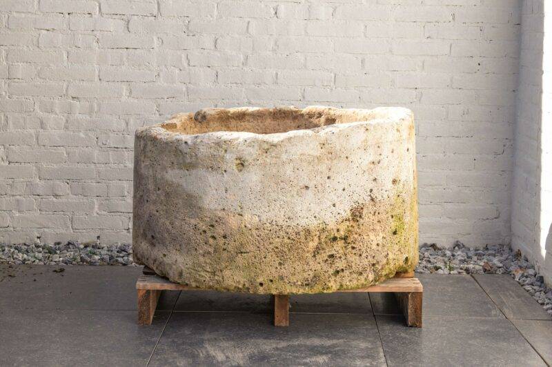 Jumbo natuurstenen pot beige rond (47x85) - Afbeelding 4